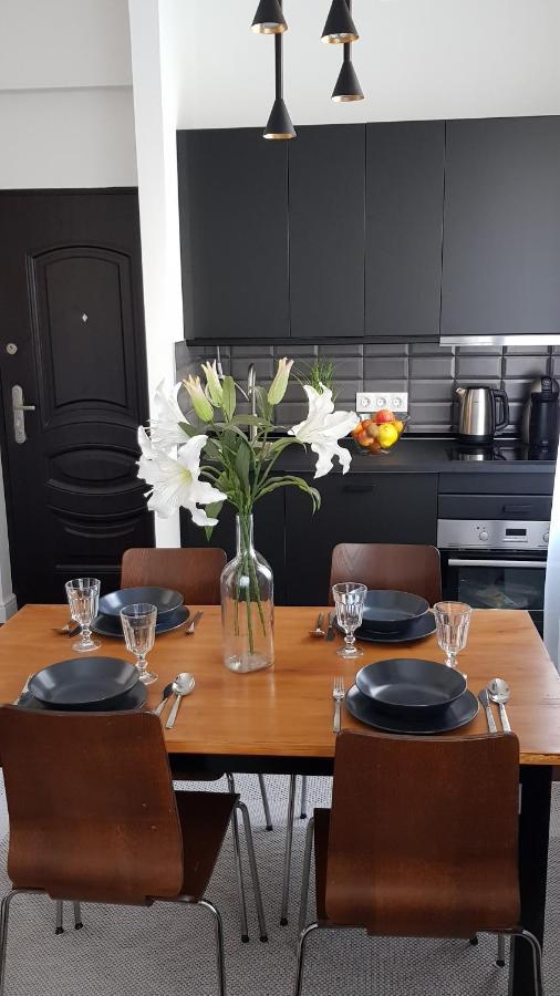 Boutique Apartman I Eger Buitenkant foto